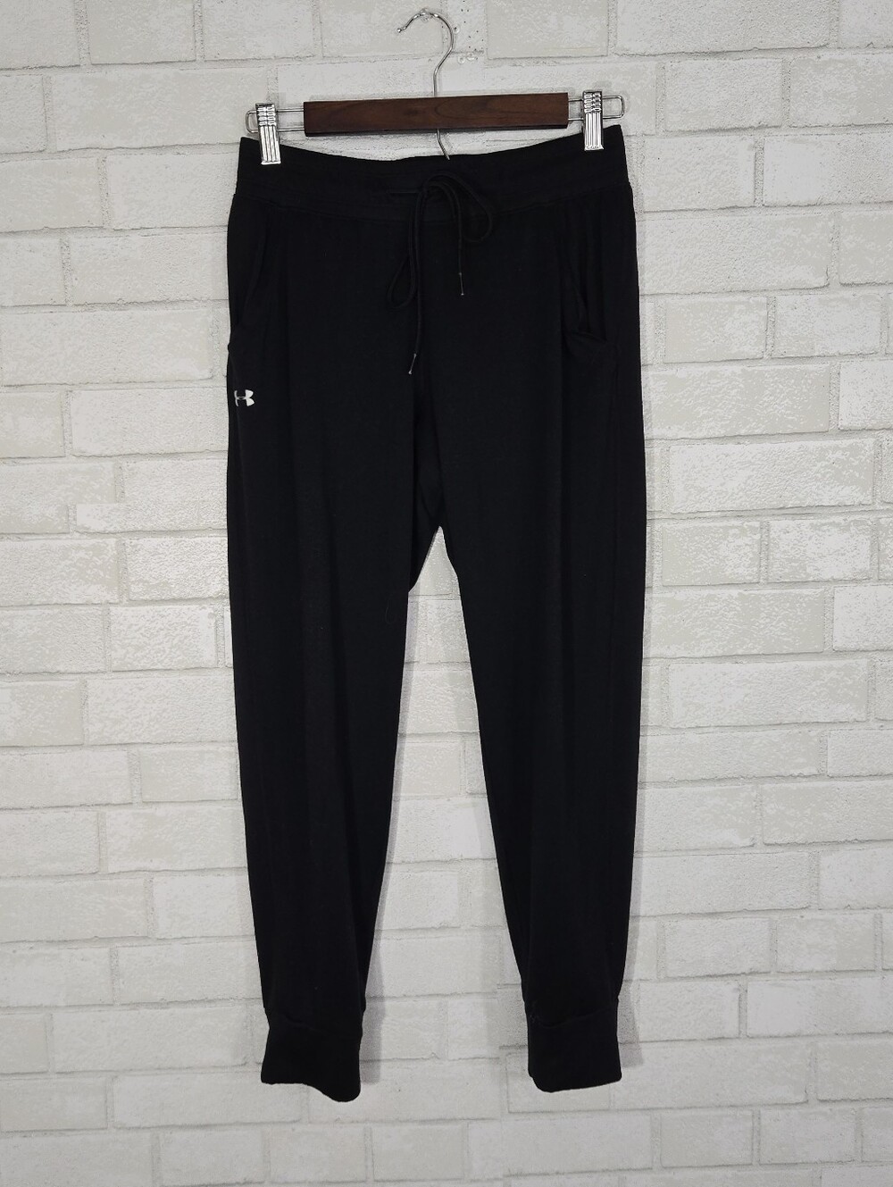 Under Armour black jogger athletic pants
